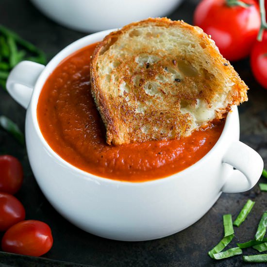 Instant Pot Tomato Soup