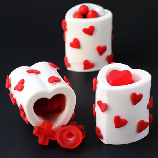 Valentine’s Day Candy Cups