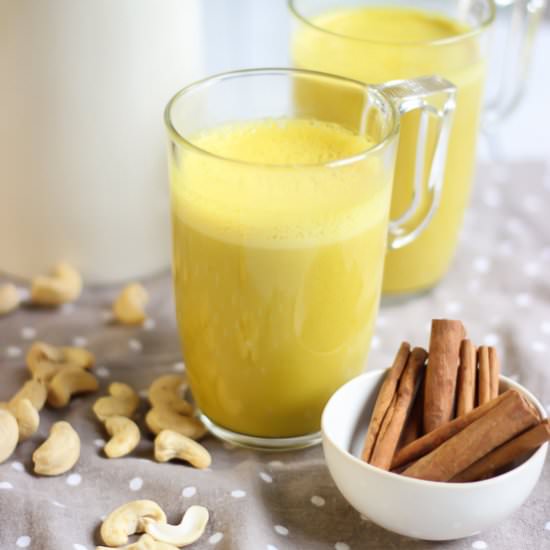 Golden turmeric latte