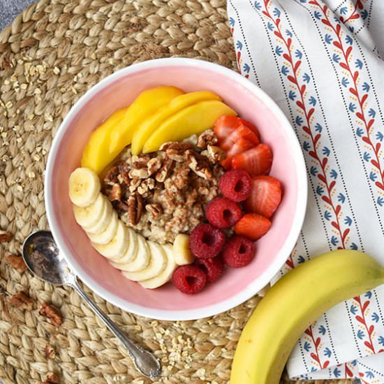Instant Pot Maple Pecan Oatmeal