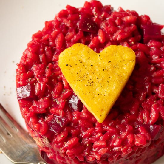 Vegan beetroot risotto