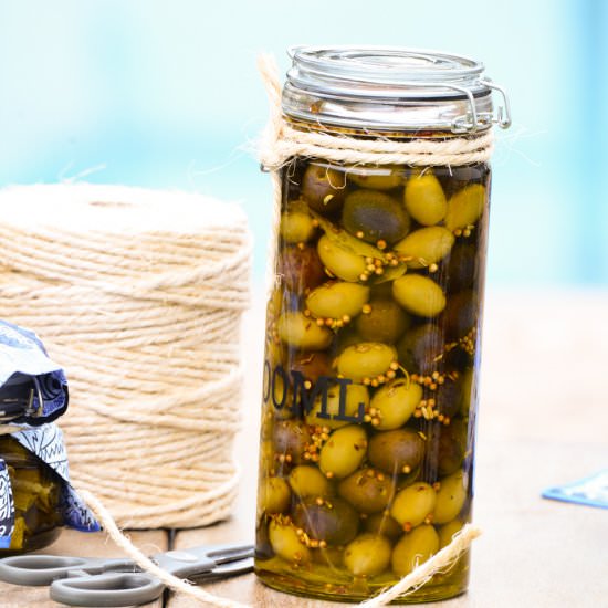 Mediterranean Marinated Oilves