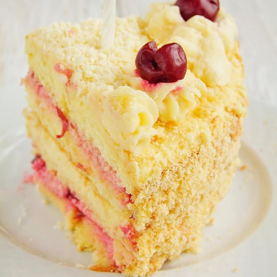Cherry and vanilla cake