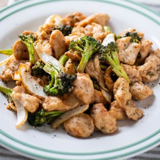air fryer chicken and broccoli