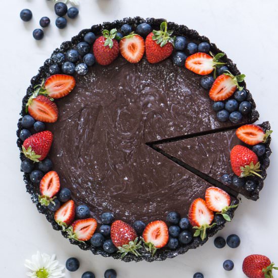 No-Bake Chocolate Tart (Vegan)