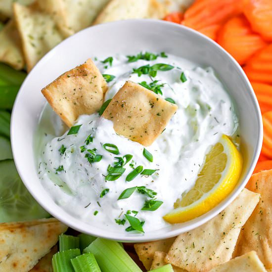 Restaurant-Style Tzatziki Dip