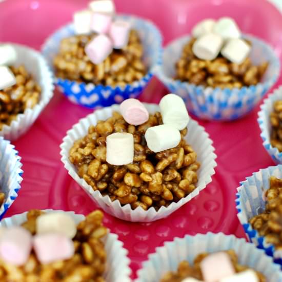 No-Bake Chocolate Krispie Cupcakes