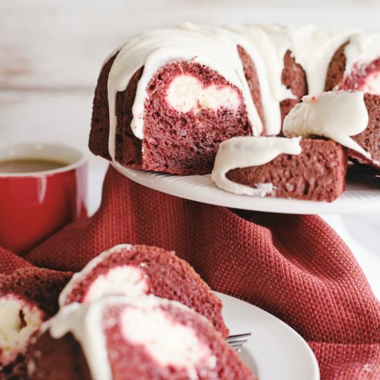 Red Velvet Cake with Cream Cheese