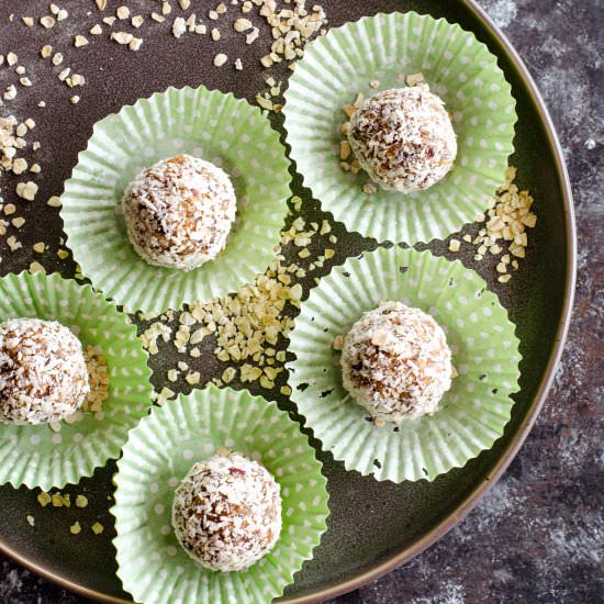 Nut Free Vegan Bliss Balls