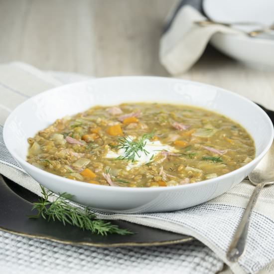 Slow Cooker Lentil and Ham Soup