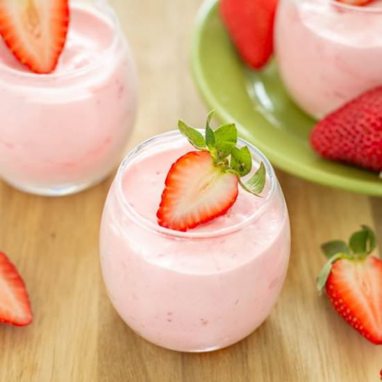 2 Ingredient Strawberry Mousse