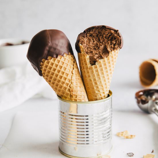 chocolate buttercream cones