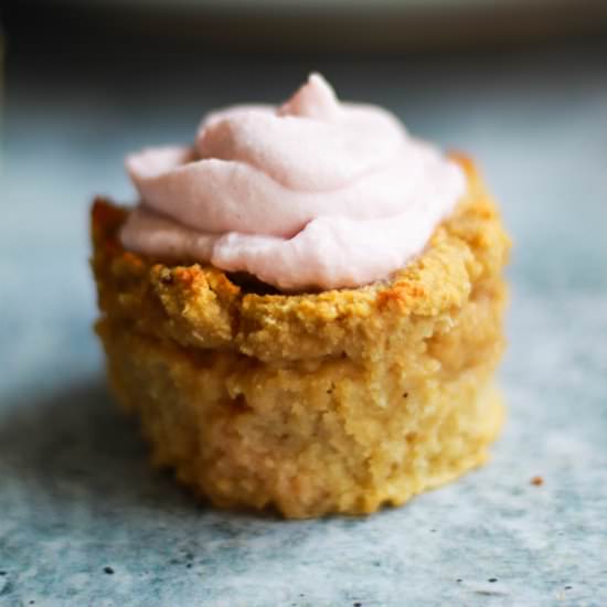 Paleo Vanilla Cupcakes