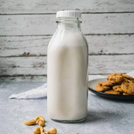 Homemade Cashew Milk