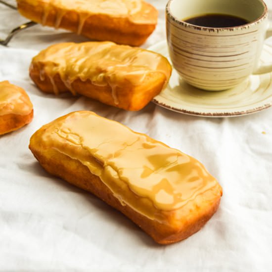 Homemade Maple Bar Doughnuts