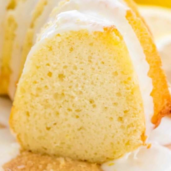 Lemon Bundt Cake