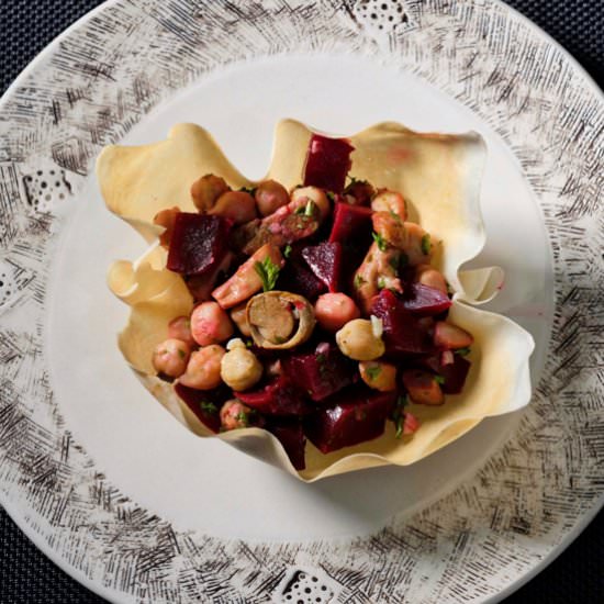 Beetroot mushroom salad bowl