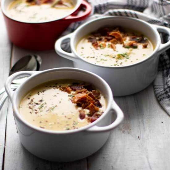 Broccoli Beer Cheese Soup