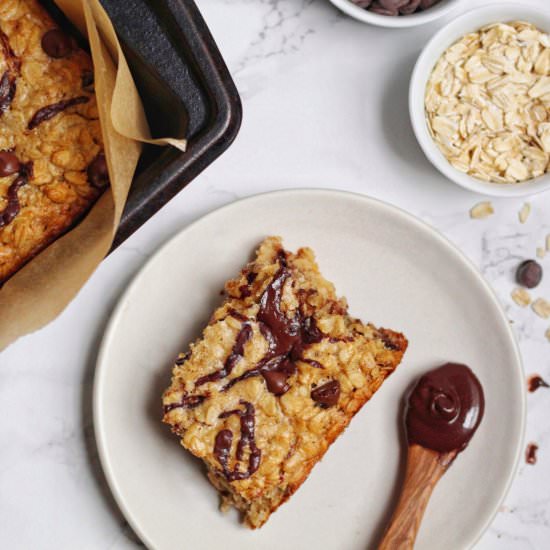 Tahini Chocolate Chip Baked Oatmeal