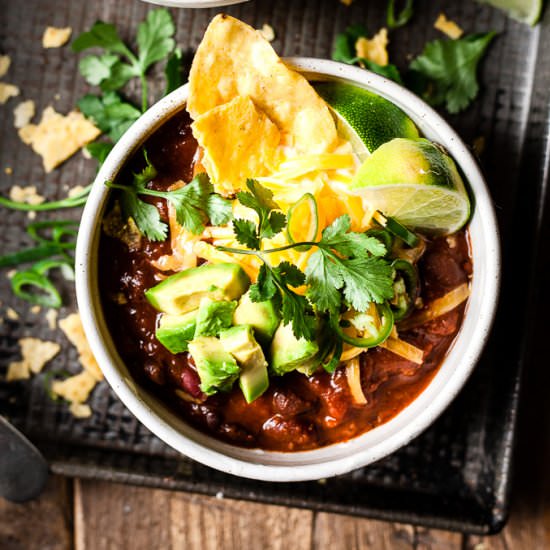 Smoky Veggie Black Bean Chili