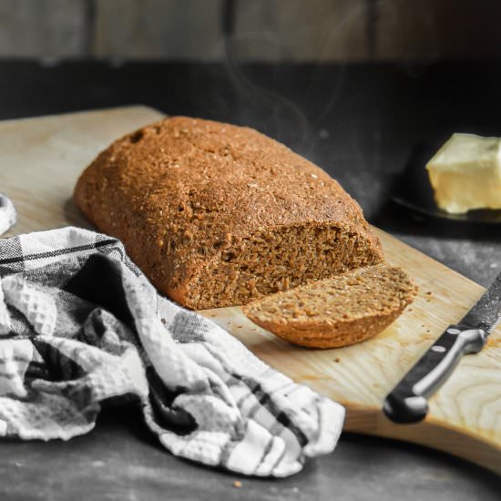 Steakhouse Style Brown Bread (Vegan