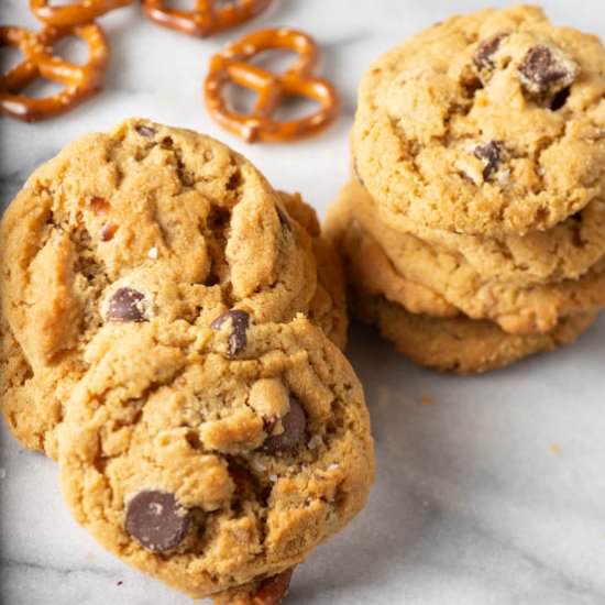 Pretzel Peanut Butter Cookies