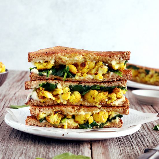Curried Cauliflower Grilled-Cheese