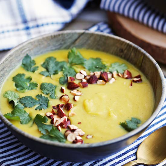 Turmeric Cauliflower Potato Soup