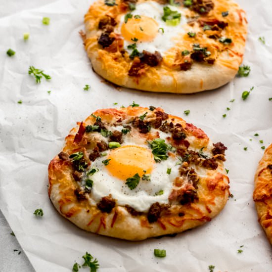 Homemade Breakfast Pizzas