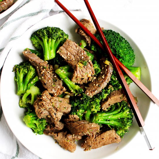 Whole30 Beef & Broccoli