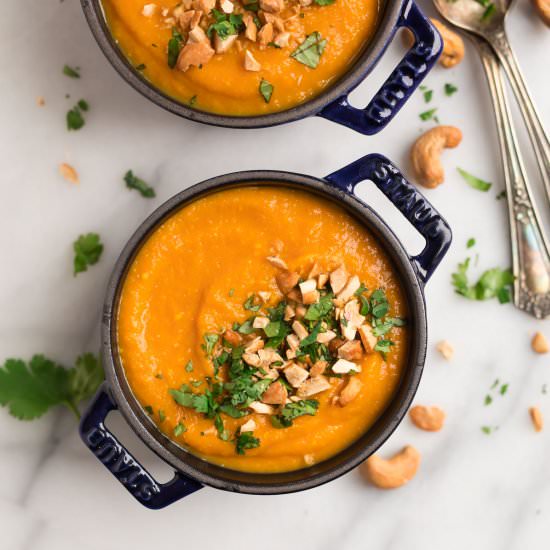 Instant Pot Carrot Soup with Ginger