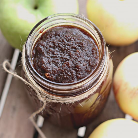 Slow Cooker Molasses Apple Butter