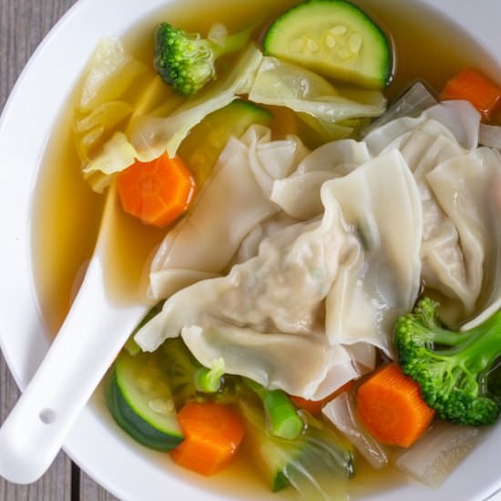 Thai Wonton and Vegetable Soup