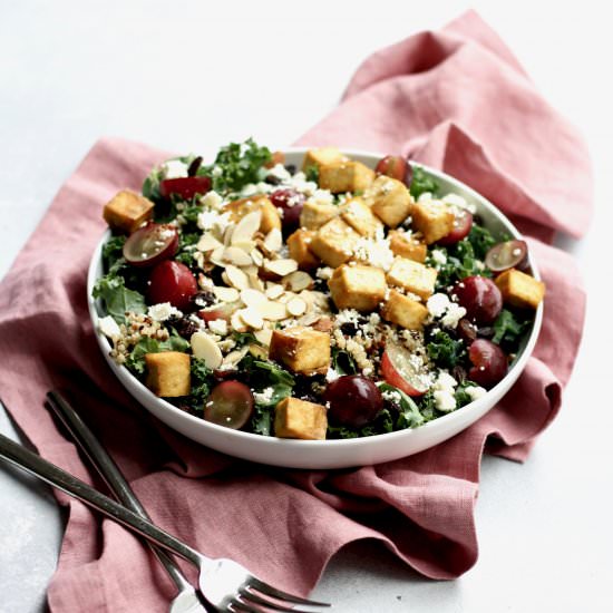 kale, quinoa & baked tofu salad