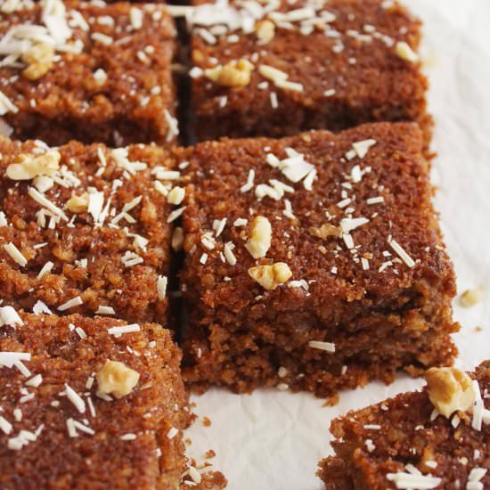 GREEK WALNUT CAKE