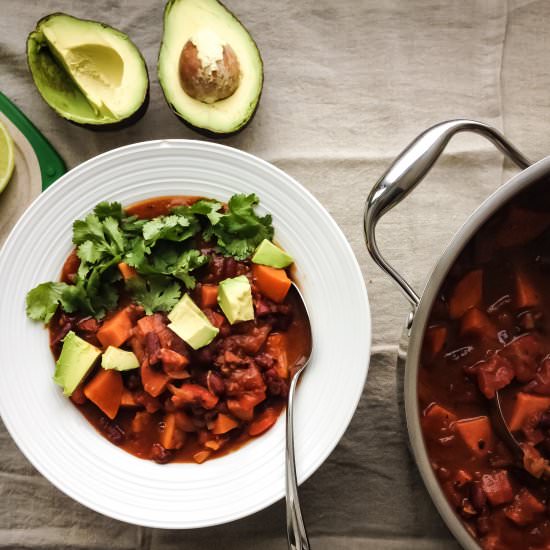 Vegan Sweet Potato Bean Chili