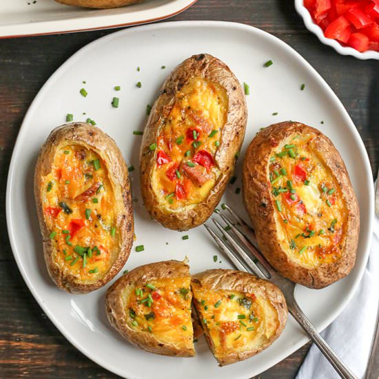 Paleo Whole30 Egg Potato Boats