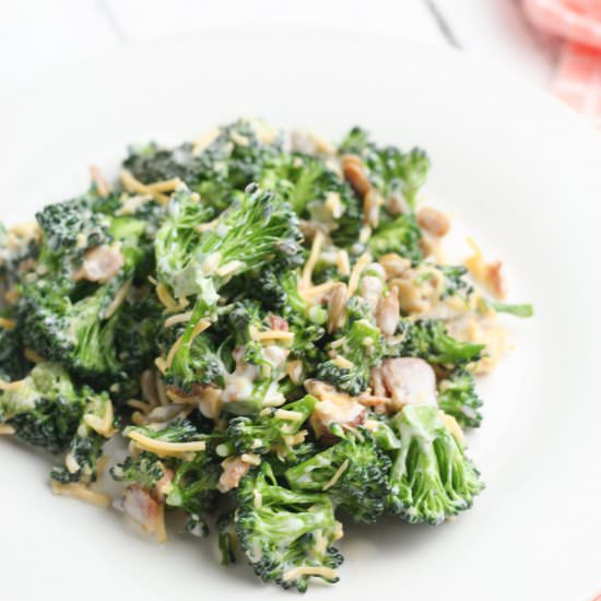 EASY BROCCOLI SALAD