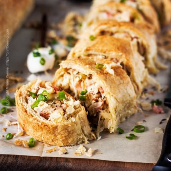 Sauerkraut strudel