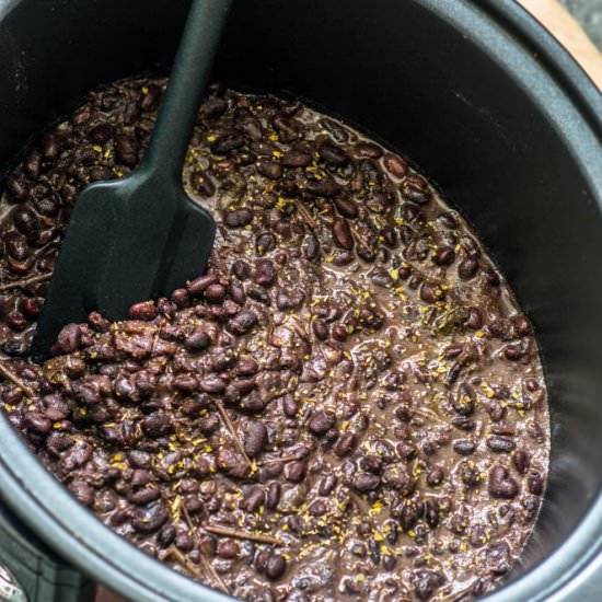 Slow cooker black beans