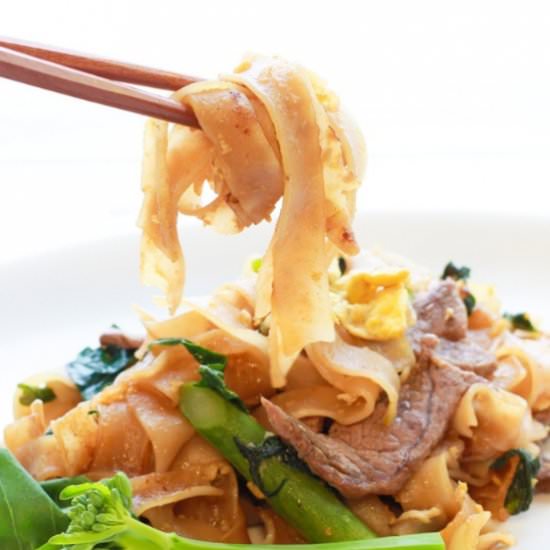 Easy Thai Pad See Ew