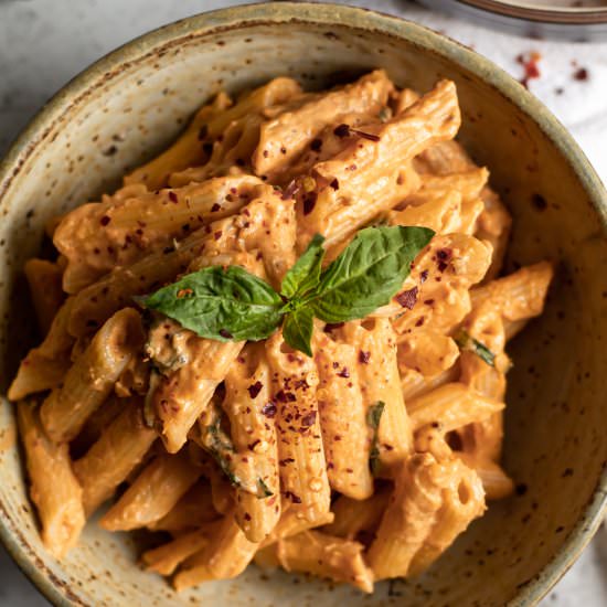 Creamy Vegan Roasted Tomato Sauce