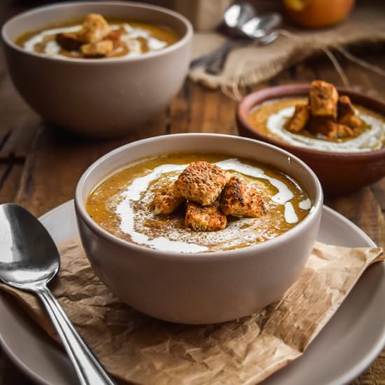 Harvest Time Sweet Potato Soup