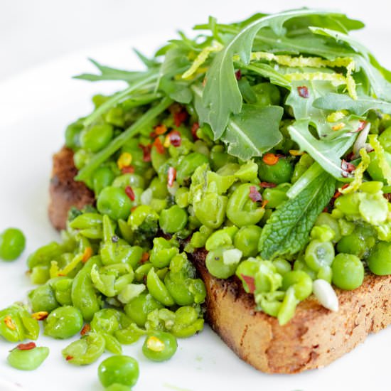 Crushed Peas on Toast