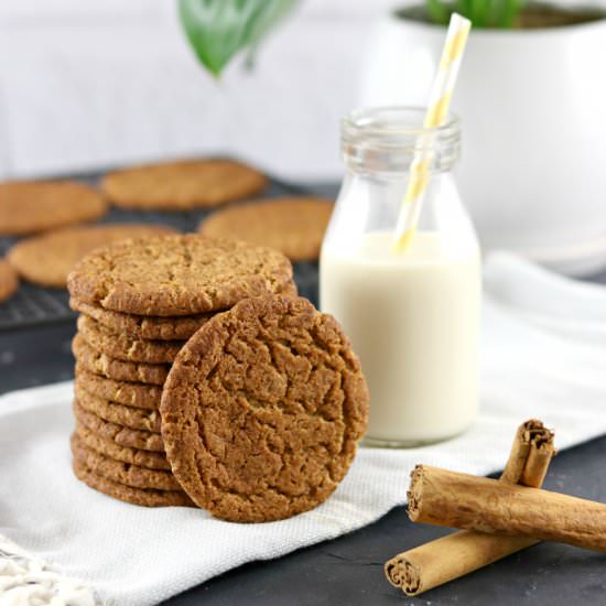 Vegan Chewy Snickerdoodle Cookies
