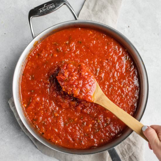 Easy Homemade Marinara Sauce