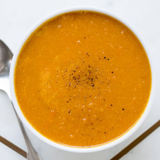 Homemade Carrot Ginger Soup