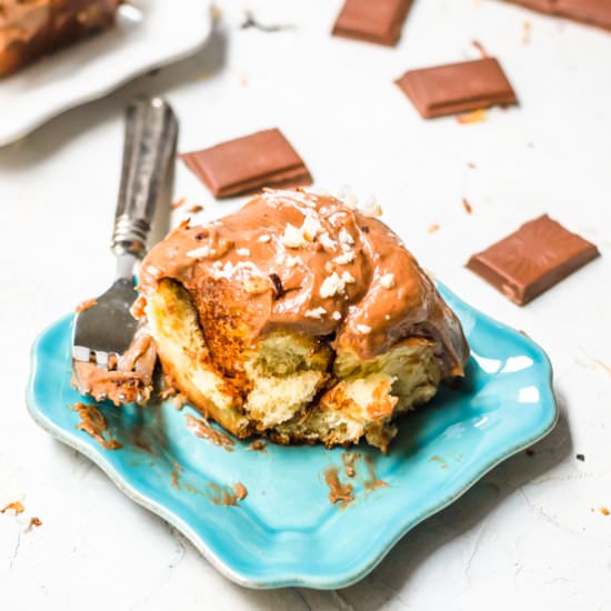 Milk chocolate cinnamon rolls