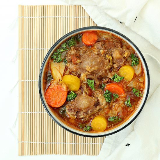 Instant Pot Oxtail Soup Recipe