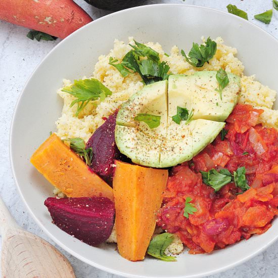 Buddha Bowl with Red Bean Stew